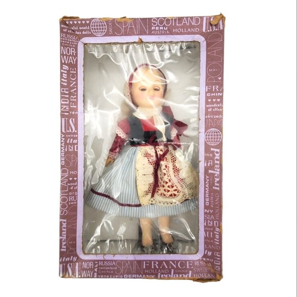 Vintage Effanbee #1127 AUSTRIA Collectible 10 Inch Doll (Opened) European Themed - Picture 2 of 11